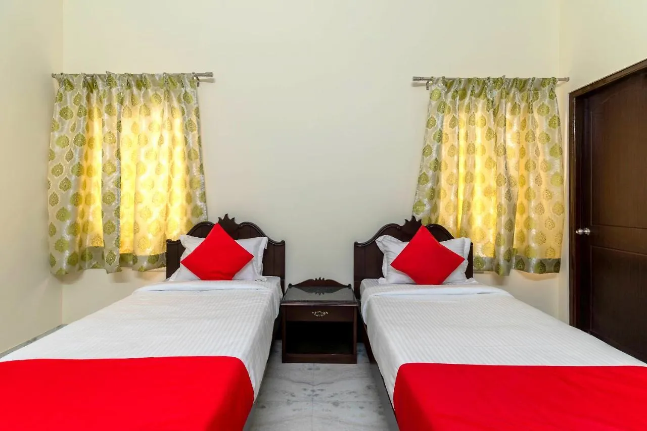*** Hotel Chandra Vilas Udaipur Heritage Stay Indie